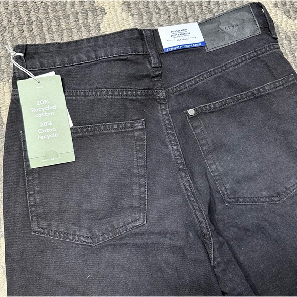 H&M 90s Straight Ultra High Rise Black Distressed Jeans - Picture 4 of 8